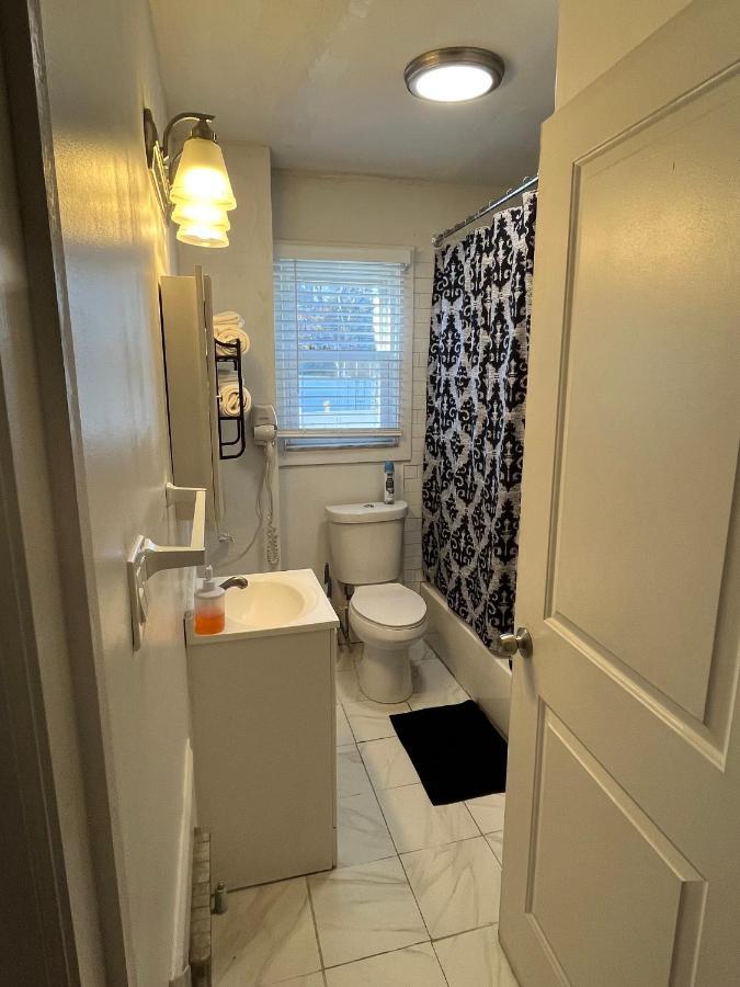 Three Bed One Bath Apt 25 Mins To Nyc Belleville Buitenkant foto